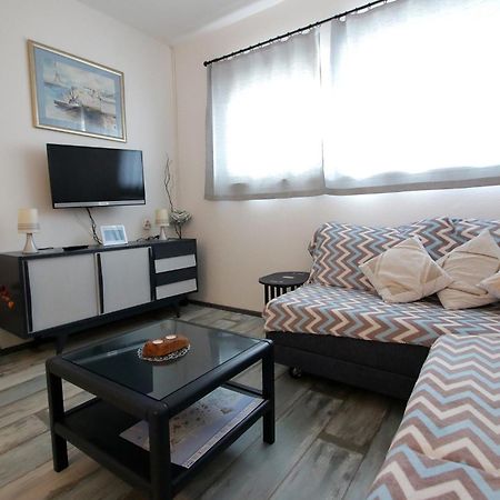 Apartments By The Sea Vinjerac, Zadar - 13811 Posedarje Habitación foto