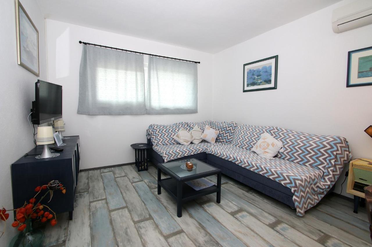 Apartments By The Sea Vinjerac, Zadar - 13811 Posedarje Exterior foto
